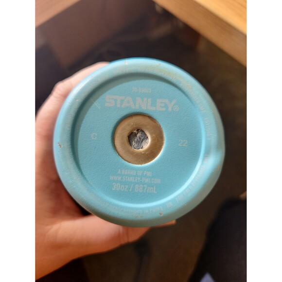 Stanley IceFlow Flip Straw Tumbler in Pool Blue 30oz - Picture 5 of 7